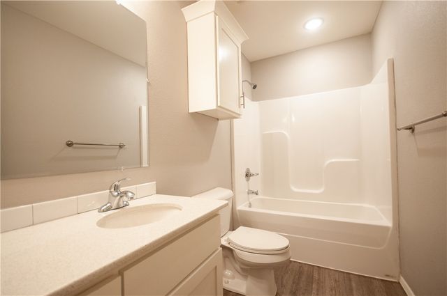 4073 Santa Maria Lane, Fayetteville, AR 72704