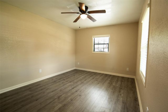 8535 Dillon Street, Houston, TX 77061