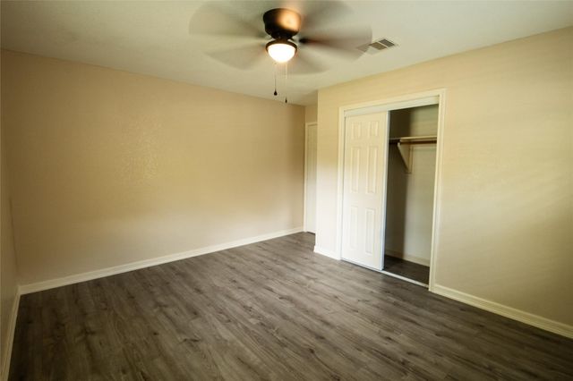 8535 Dillon Street, Houston, TX 77061