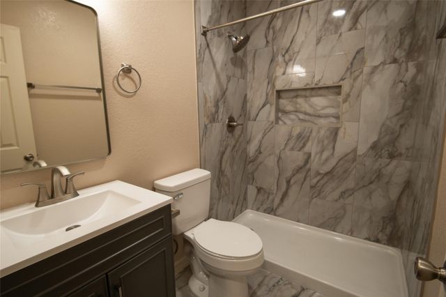 8535 Dillon Street, Houston, TX 77061