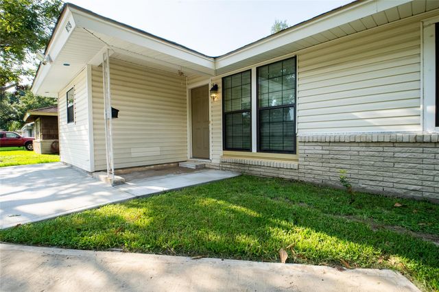 8535 Dillon Street, Houston, TX 77061