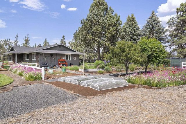 21837 Repine Drive, Bend, OR 97701