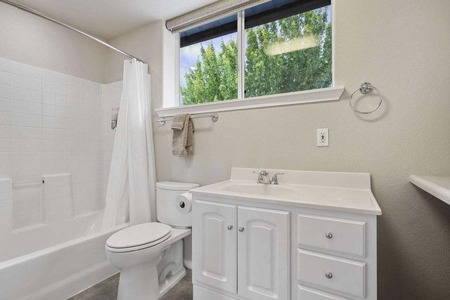 21837 Repine Drive, Bend, OR 97701