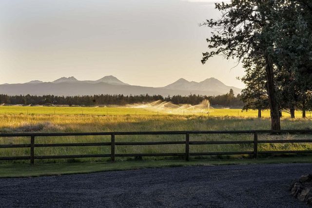 21837 Repine Drive, Bend, OR 97701