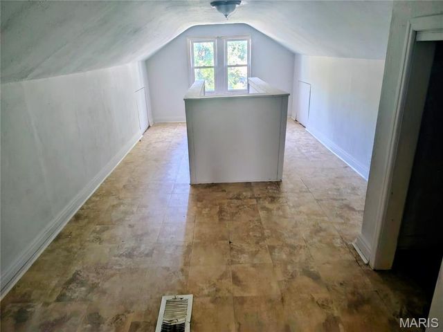 1234 Meyer Street, University City, MO 63130