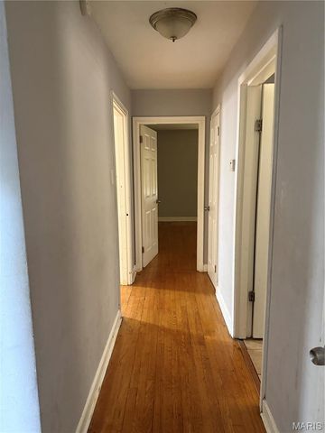 1234 Meyer Street, University City, MO 63130