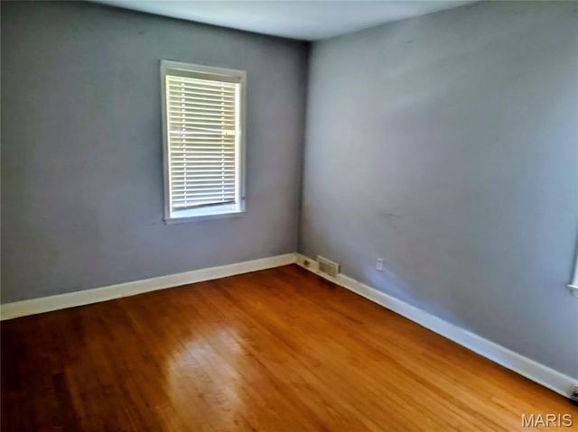 1234 Meyer Street, University City, MO 63130