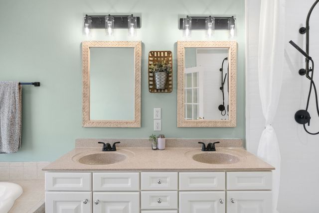 1941 Highway 76, Adams, TN 37010