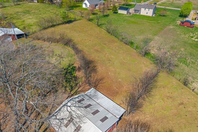 1941 Highway 76, Adams, TN 37010