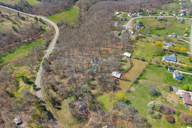 1941 Highway 76, Adams, TN 37010