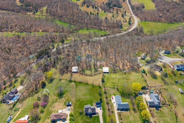 1941 Highway 76, Adams, TN 37010