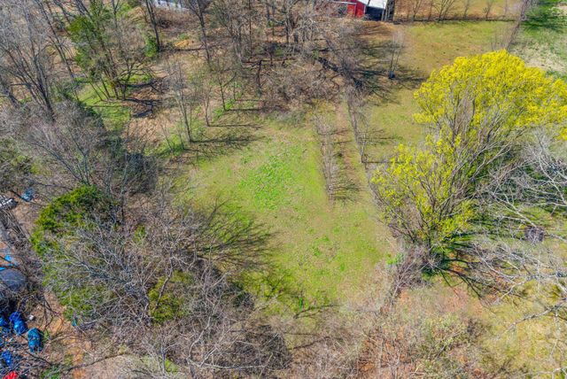 1941 Highway 76, Adams, TN 37010