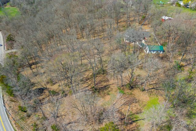 1941 Highway 76, Adams, TN 37010