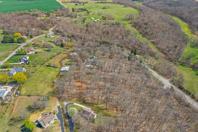 1941 Highway 76, Adams, TN 37010