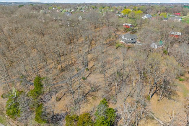 1941 Highway 76, Adams, TN 37010