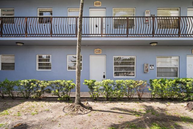 110 SE 2nd Street 103, Hallandale Beach, FL 33009