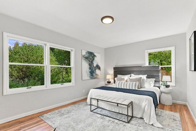 2405 Our Lane, Mountain View, CA 94040