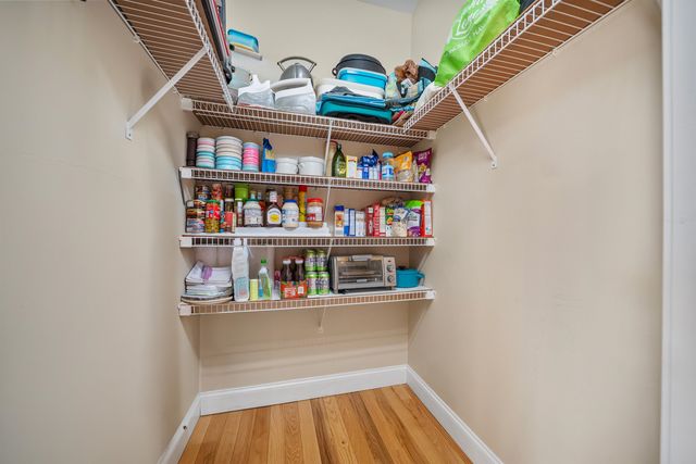 81 N High St Unit 10, Derry, NH 03038