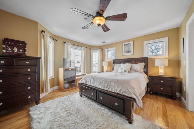 81 N High St Unit 10, Derry, NH 03038