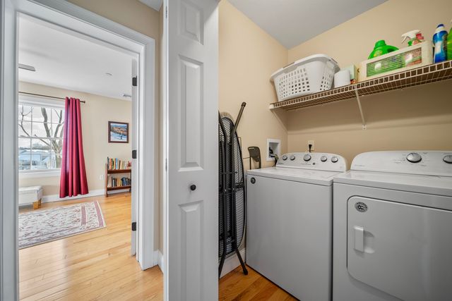 81 N High St Unit 10, Derry, NH 03038