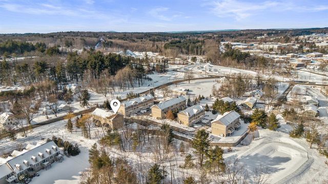 81 N High St Unit 10, Derry, NH 03038