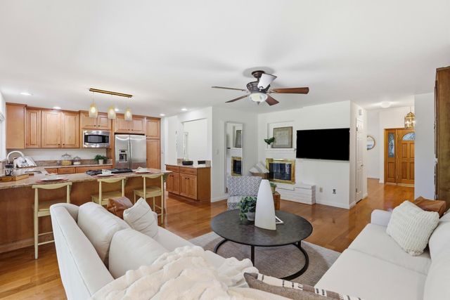 9410 Oak Leaf Way, Granite Bay, CA 95746