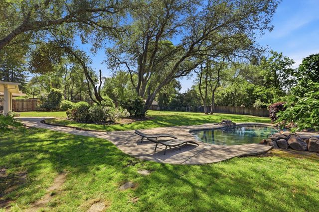 9410 Oak Leaf Way, Granite Bay, CA 95746