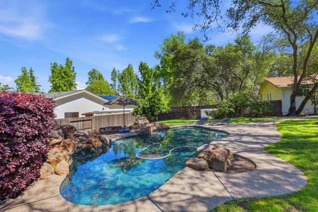 9410 Oak Leaf Way, Granite Bay, CA 95746