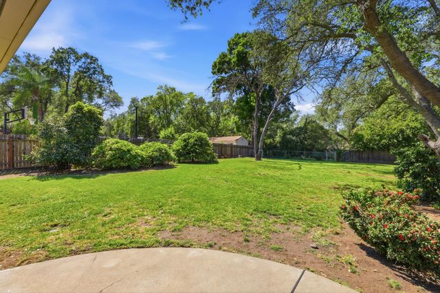9410 Oak Leaf Way, Granite Bay, CA 95746