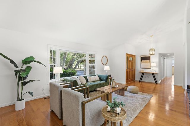 9410 Oak Leaf Way, Granite Bay, CA 95746