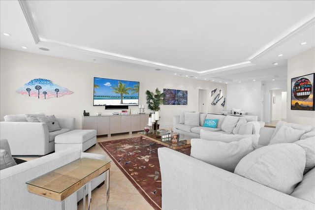 4600 N Ocean Drive 701, Singer Island, FL 33404