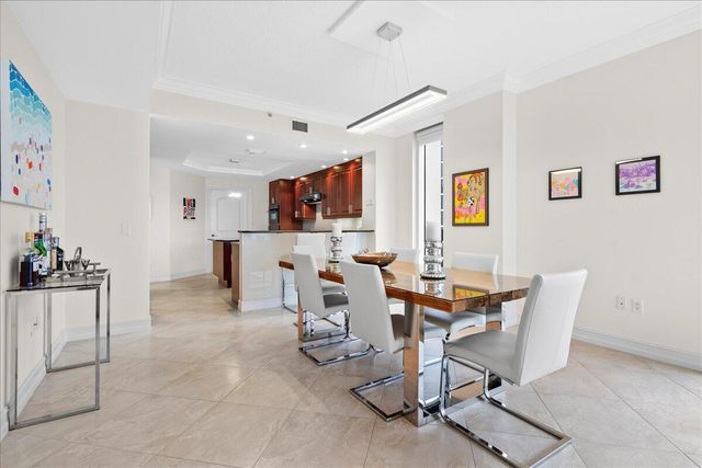 4600 N Ocean Drive 701, Singer Island, FL 33404