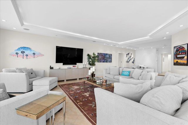 4600 N Ocean Drive 701, Singer Island, FL 33404