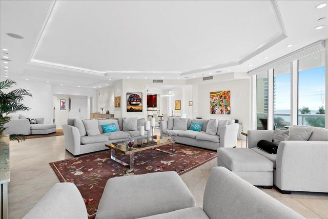 4600 N Ocean Drive 701, Singer Island, FL 33404