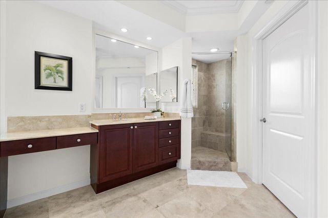 4600 N Ocean Drive 701, Singer Island, FL 33404