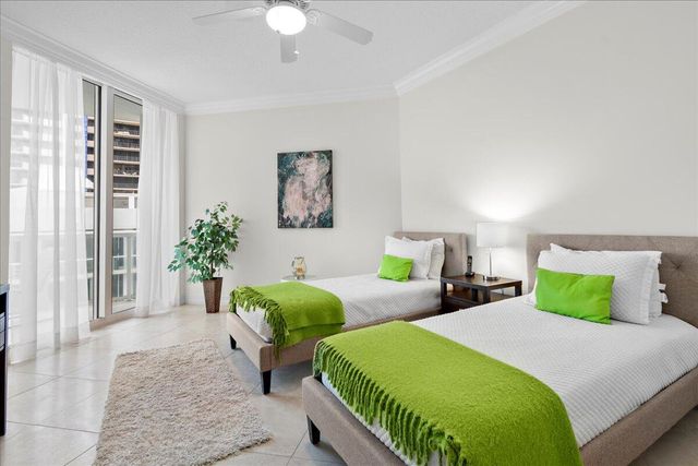 4600 N Ocean Drive 701, Singer Island, FL 33404