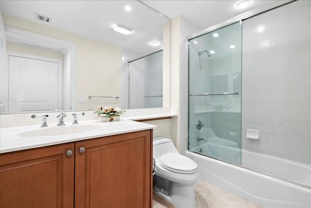 4600 N Ocean Drive 701, Singer Island, FL 33404