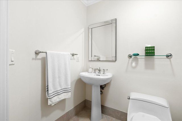 4600 N Ocean Drive 701, Singer Island, FL 33404