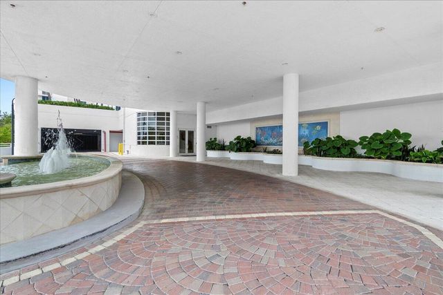 4600 N Ocean Drive 701, Singer Island, FL 33404