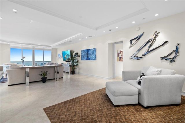 4600 N Ocean Drive 701, Singer Island, FL 33404