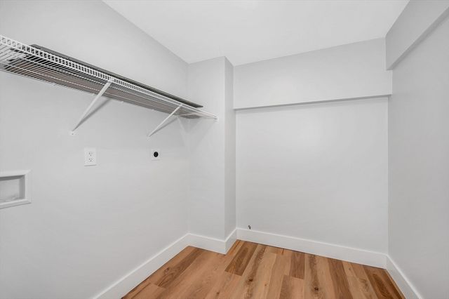 51 Willard, Lowell, MA 01850