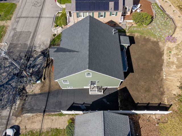 51 Willard, Lowell, MA 01850