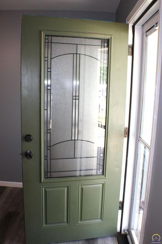 3371 SW Kirklawn AVE, Topeka, KS 66611