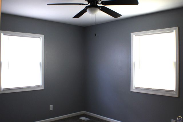 3371 SW Kirklawn AVE, Topeka, KS 66611