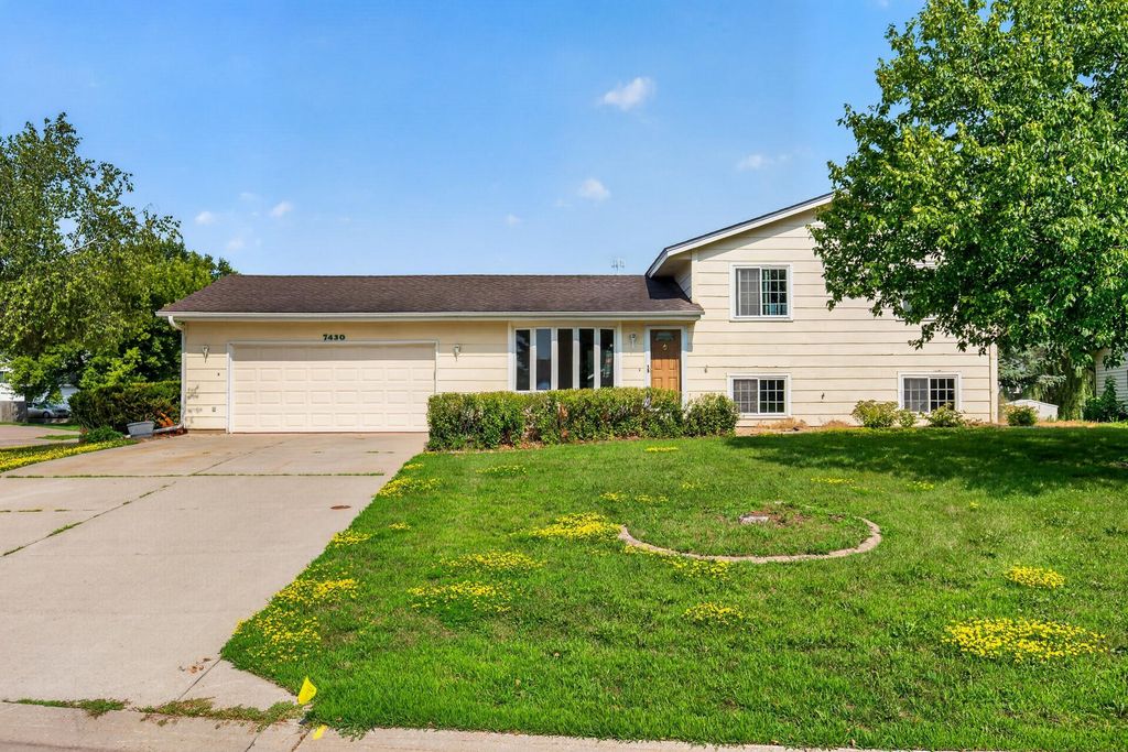 7430 170th Court W, Rosemount, MN 55068 — photo 2