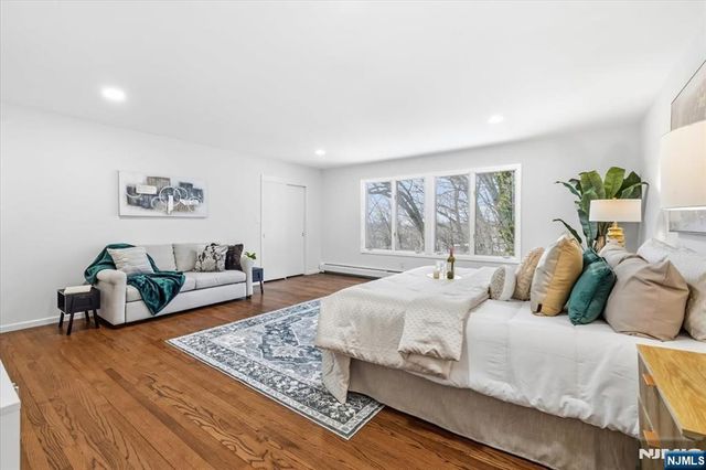 360 Valley View Avenue, Paramus, NJ 07652