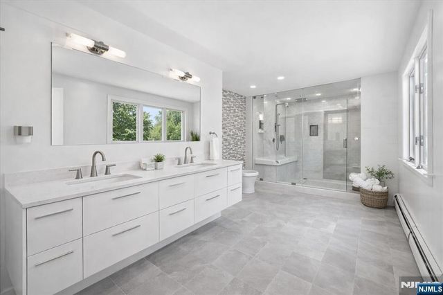 360 Valley View Avenue, Paramus, NJ 07652