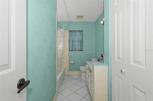 536 NE 40TH AVENUE, Ocala, FL 34470
