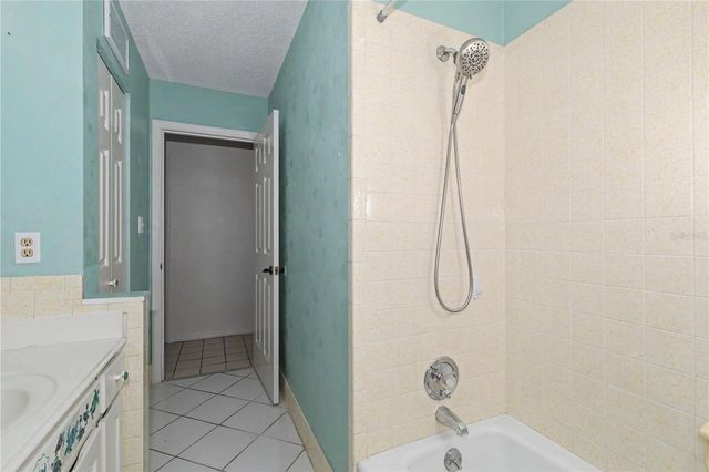 536 NE 40TH AVENUE, Ocala, FL 34470