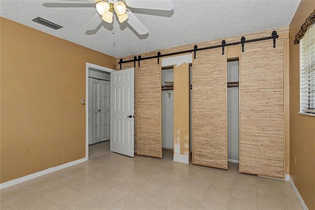 536 NE 40TH AVENUE, Ocala, FL 34470